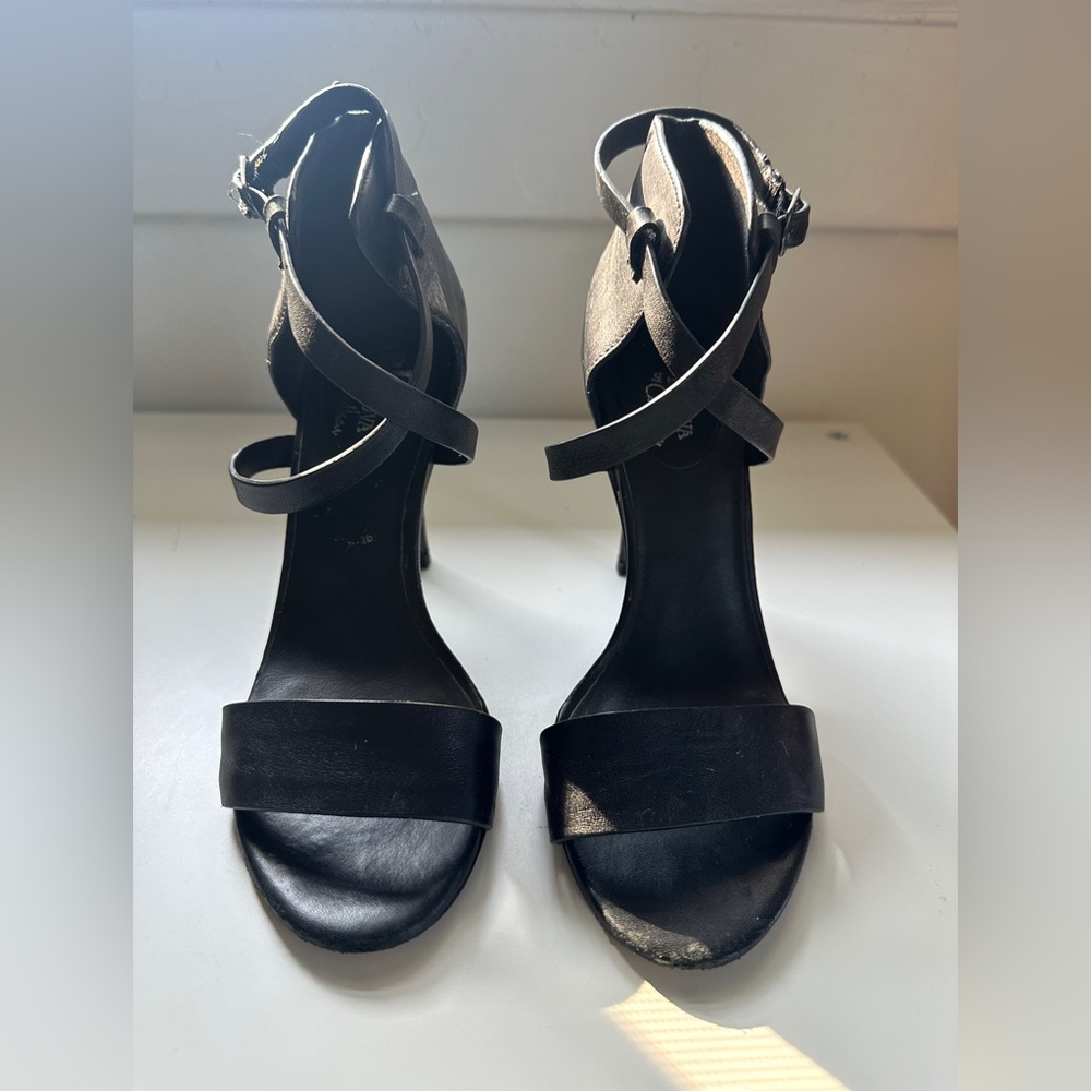 Black Sharapova by Cole Hahn